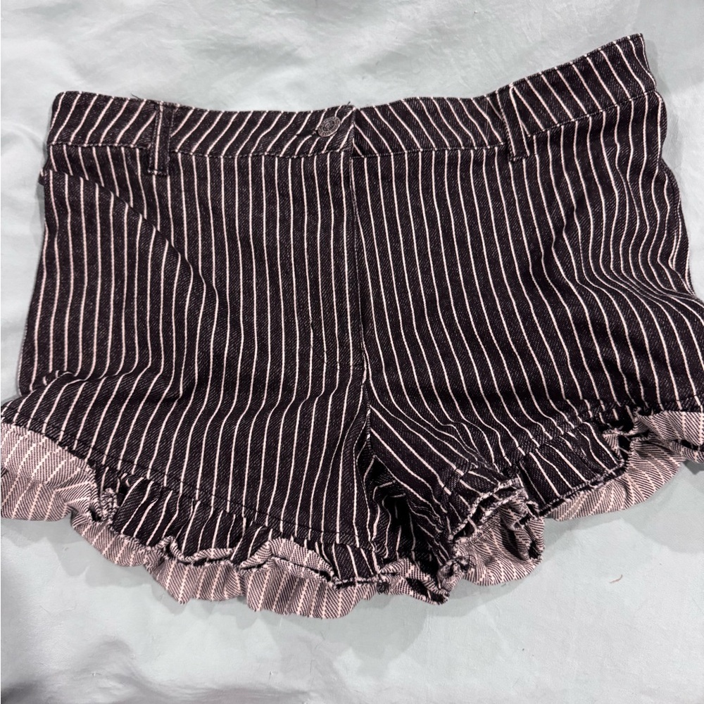 Sourpuss Striped Black and White Ruffle Hem Women's Shorts